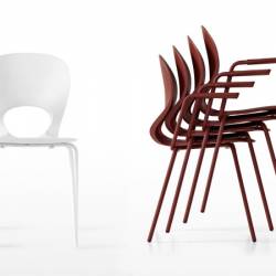 Chaises Kristalia Pikaia